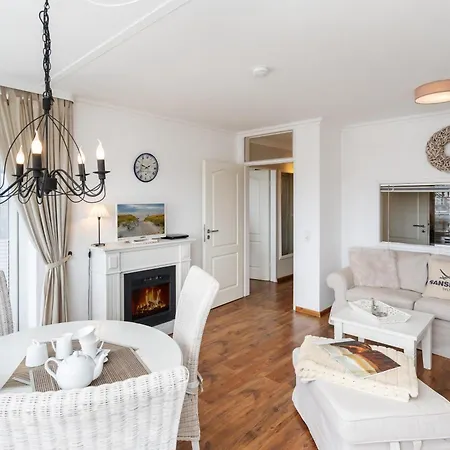Seeblick Apartment *