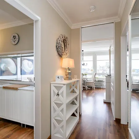 Seeblick Apartment *